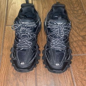 Balenciaga “Track LEDS” used great condition
